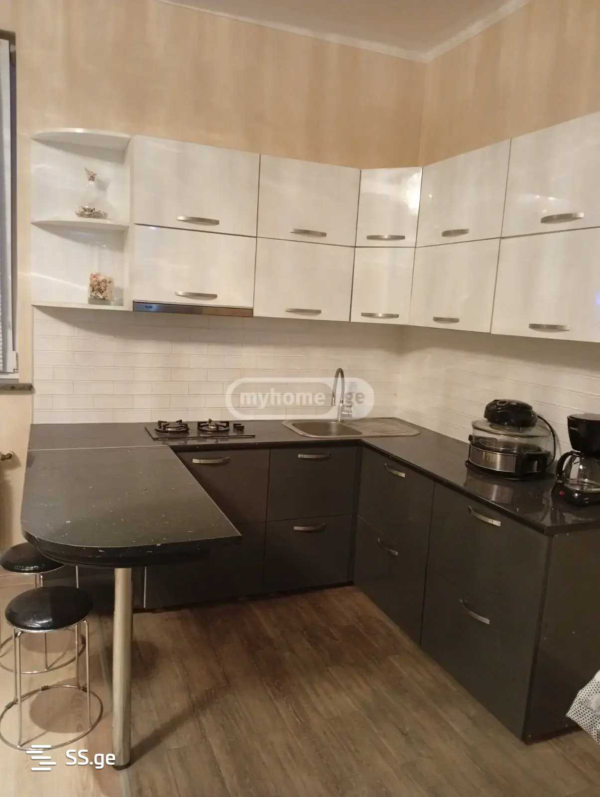 8 Room Private House For Rent. Didi Digomi view 23