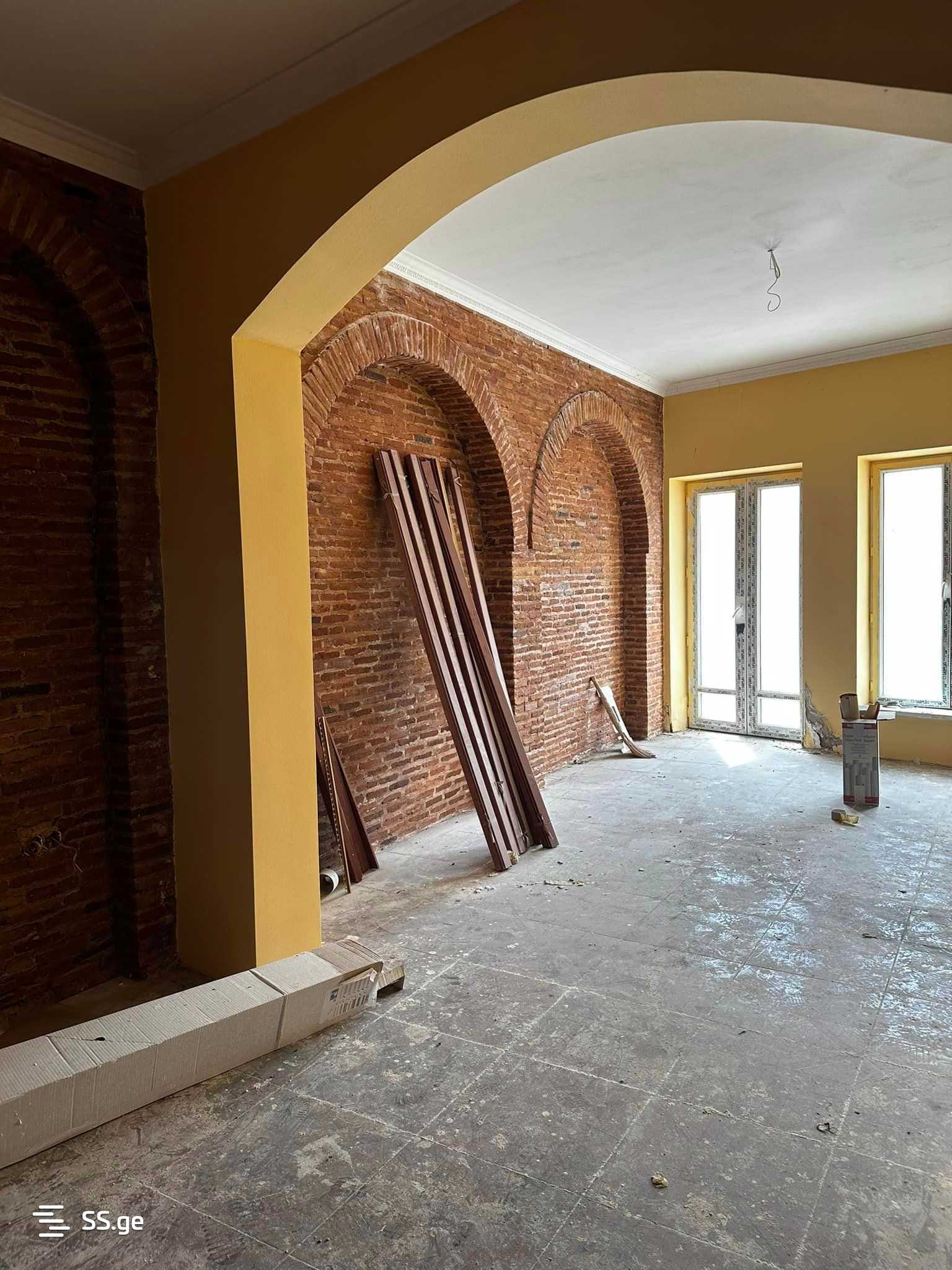 Hotel For Sale. Signagi view 9