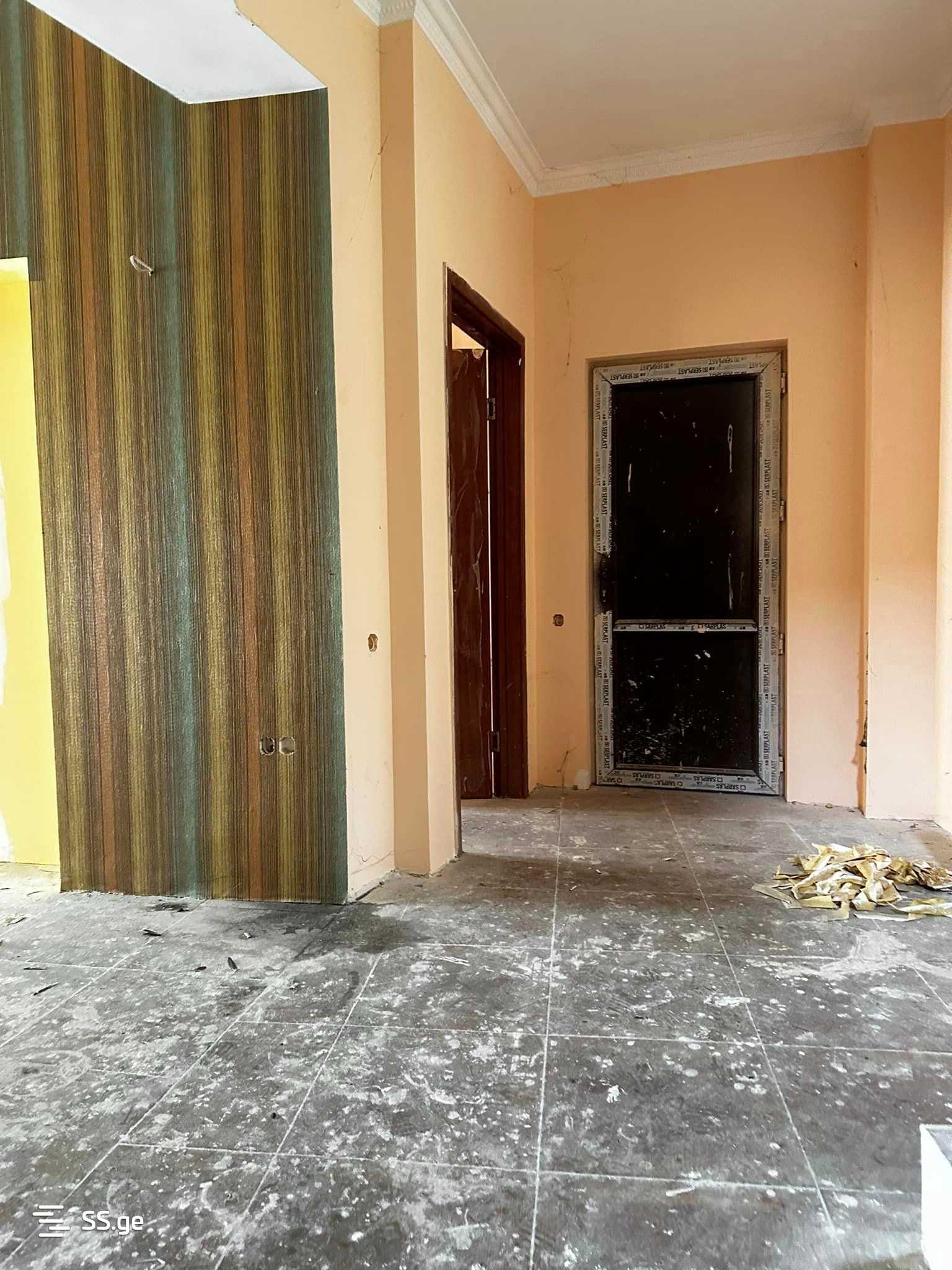 Hotel For Sale. Signagi view 11