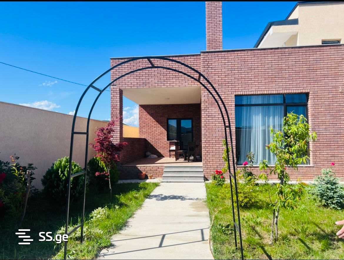 6 Room Private House For Rent. Natakhtari view 1