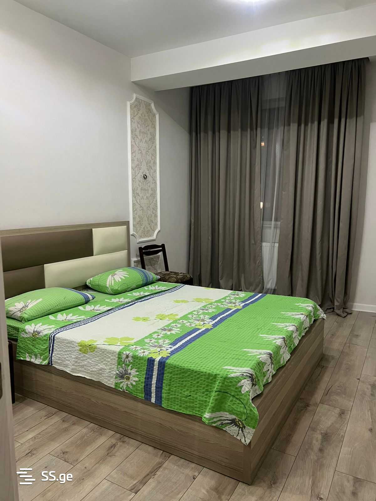 2 Room Flat Daily Rent. Didi Digomi view 7