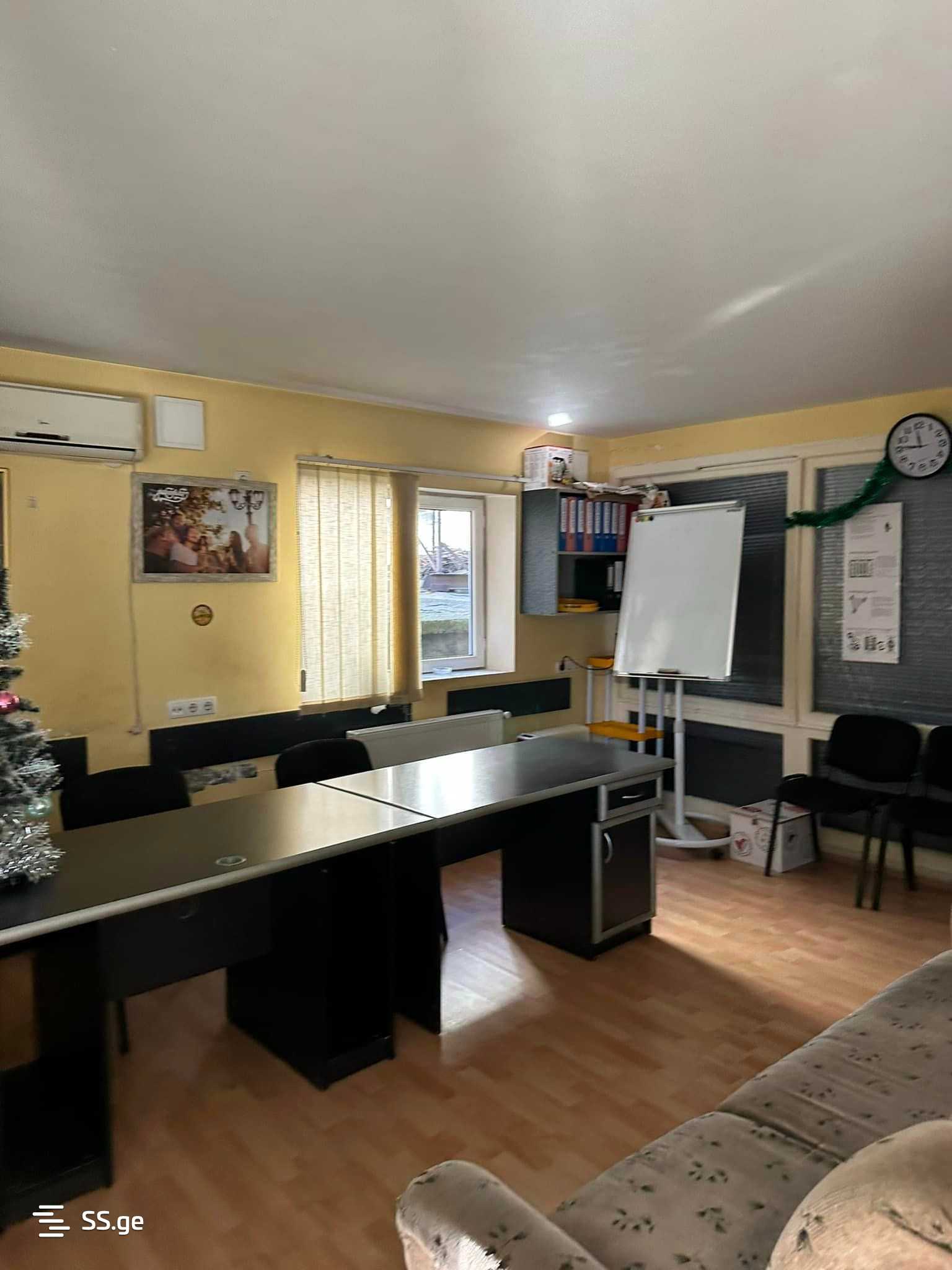 Commercial Space For Sale. Telavi view 4