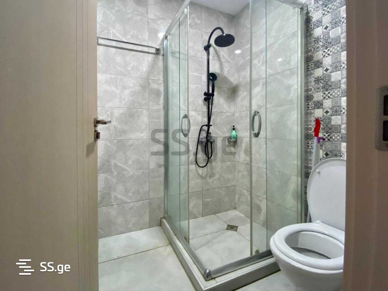 1 room Flat For Sale. Batumi - Widok 3
