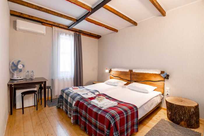 Hotel For Sale. Gremi