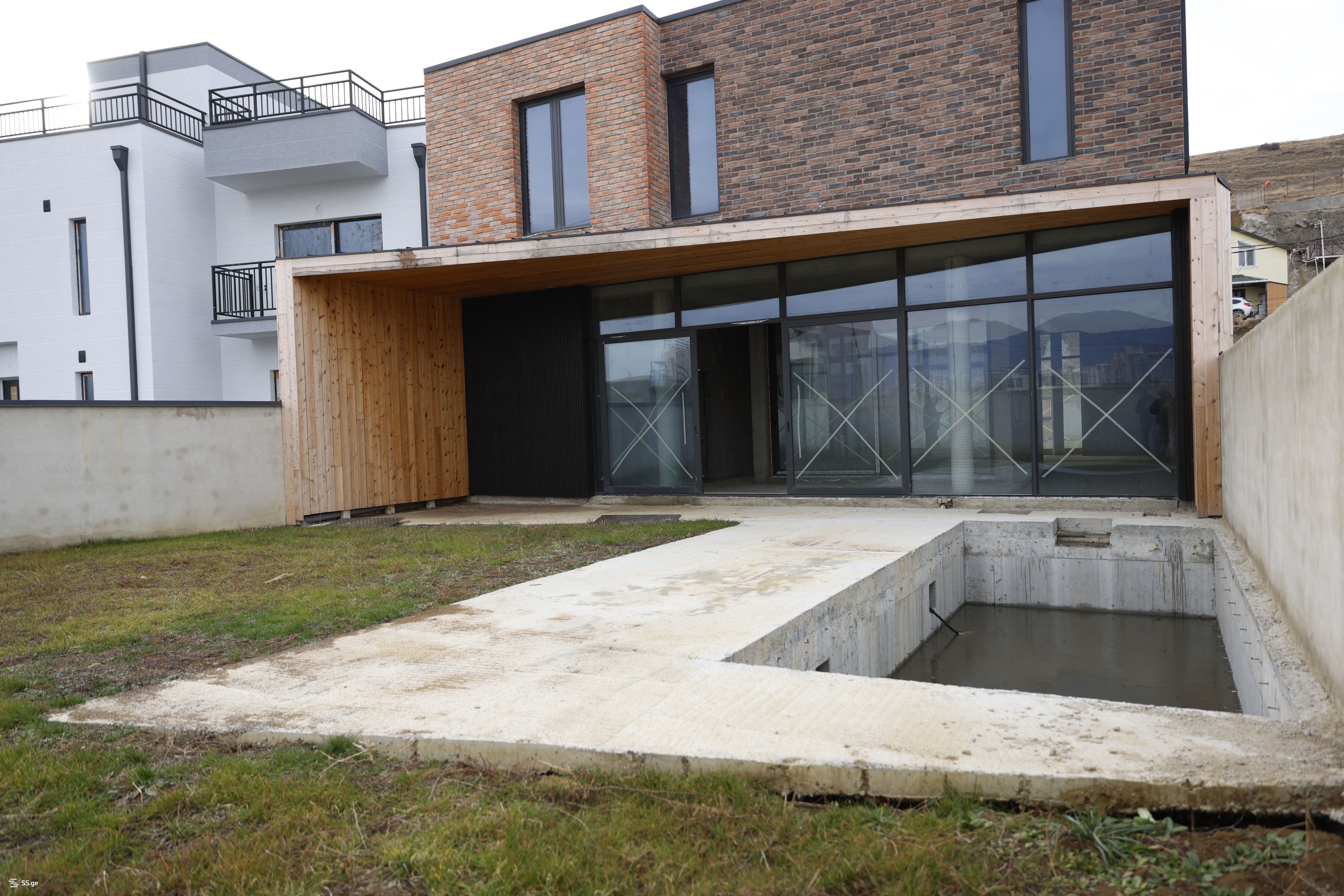 Private House For Sale. Didi Digomi view 12