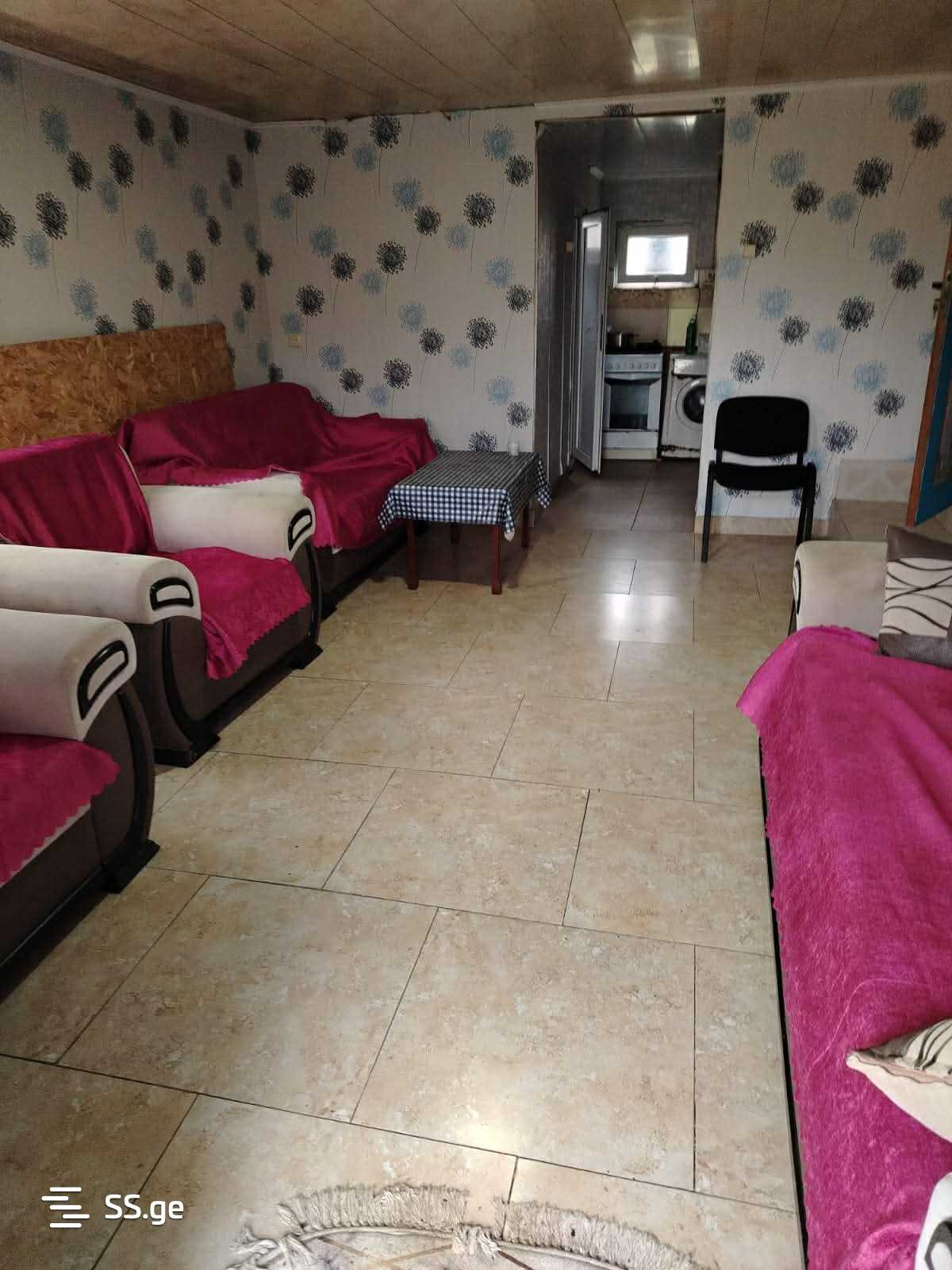 3 Room Private House For Sale view 8