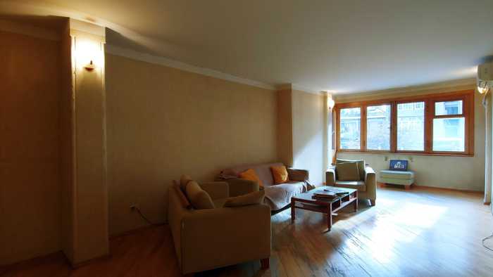 იყიდება 4 ოთახიანი ბინა საბურთალოზე - სურათი #2