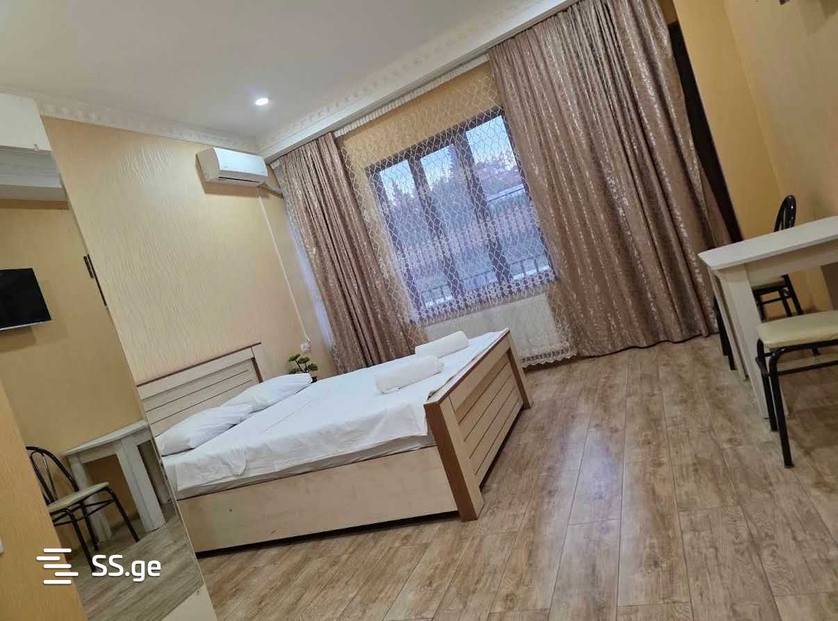 12 Room Hotel For Rent. Isani, 11 of 11