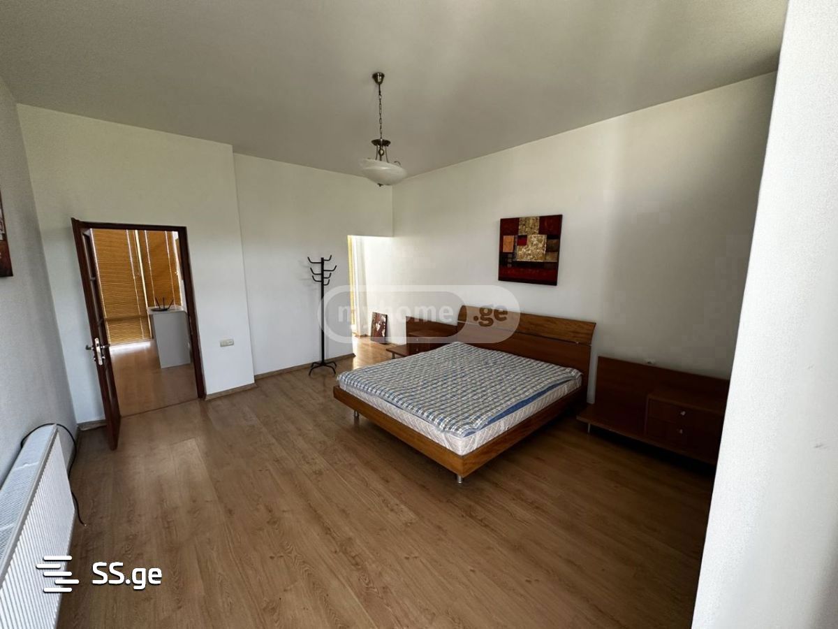 9 Room Summer Cottage For Rent. Tsavkisi view 8