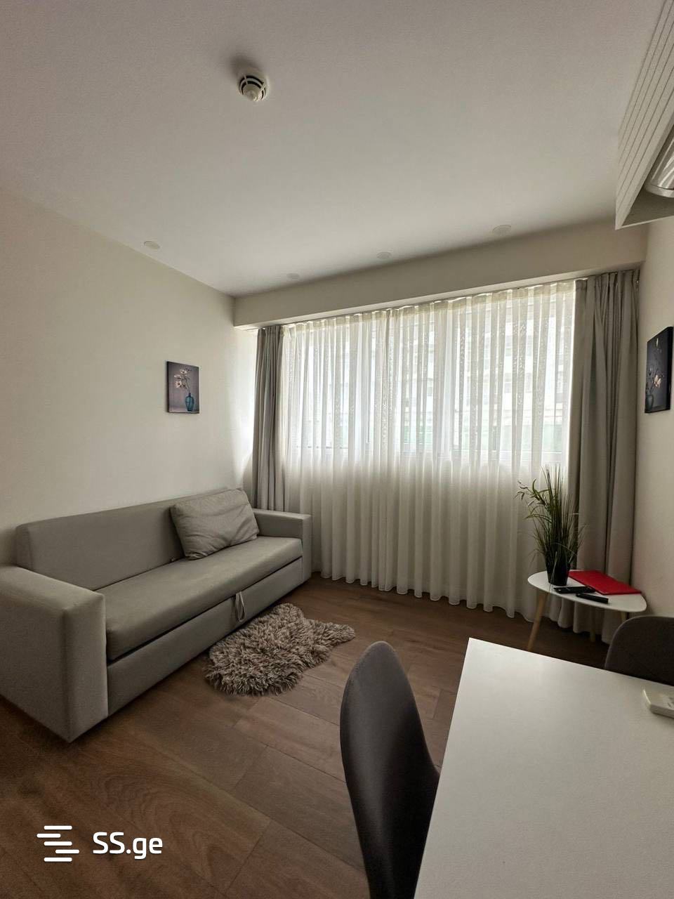 2 room Flat For Sale. Batumi – pohled 6