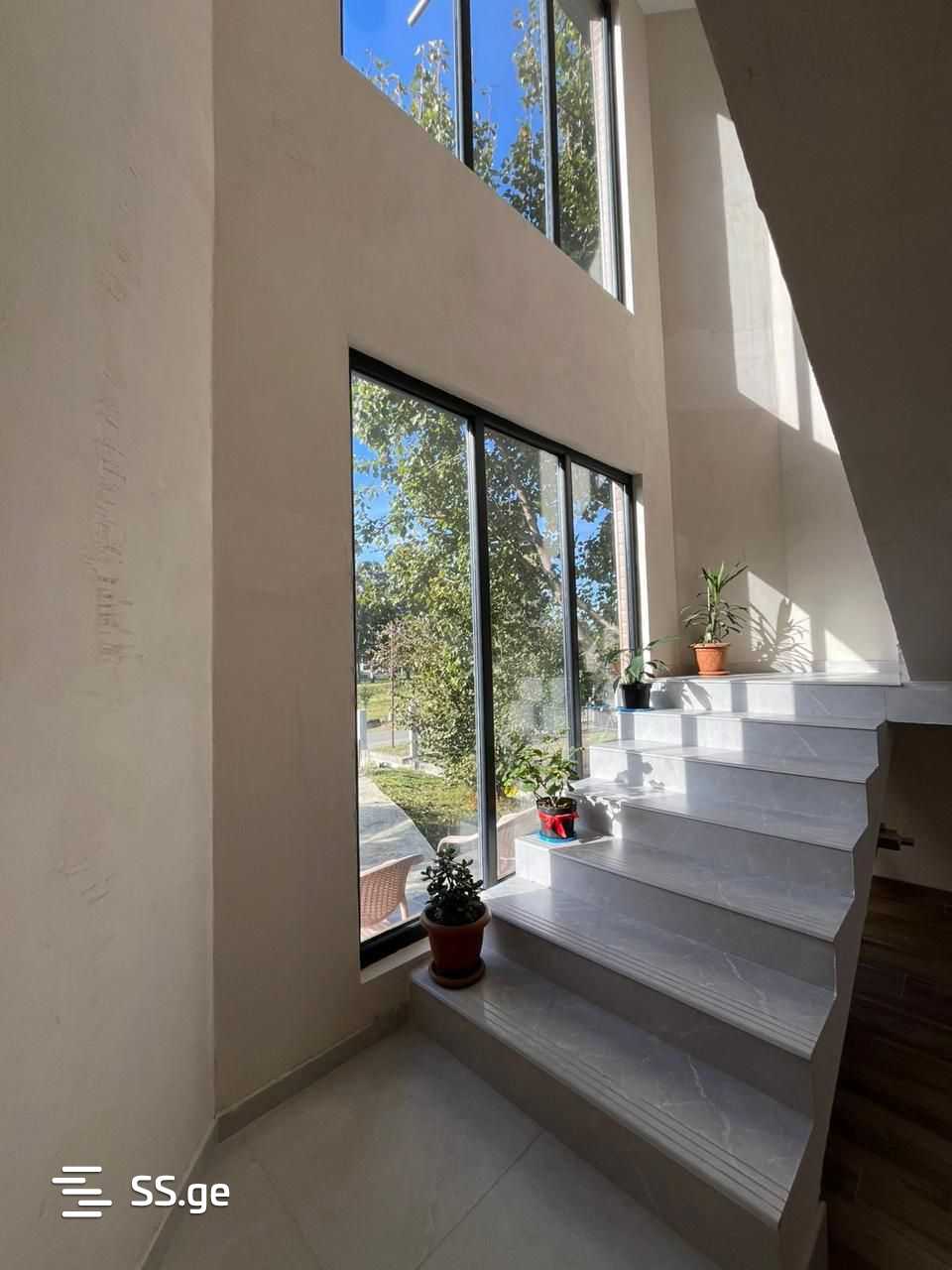 3 Room Private House For Rent. Qala view 6