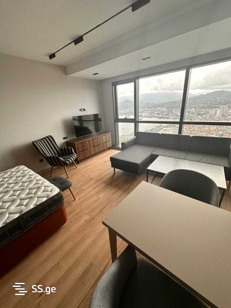 1 room Flat For Sale. Batumi – pohled 3