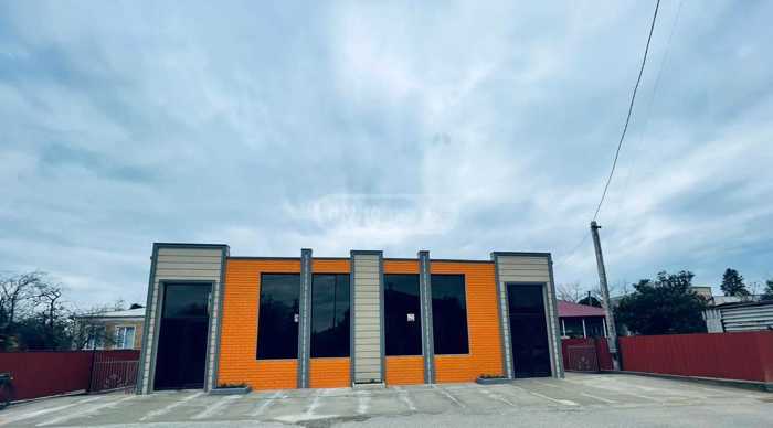 Commercial space For Sale. Khoni
