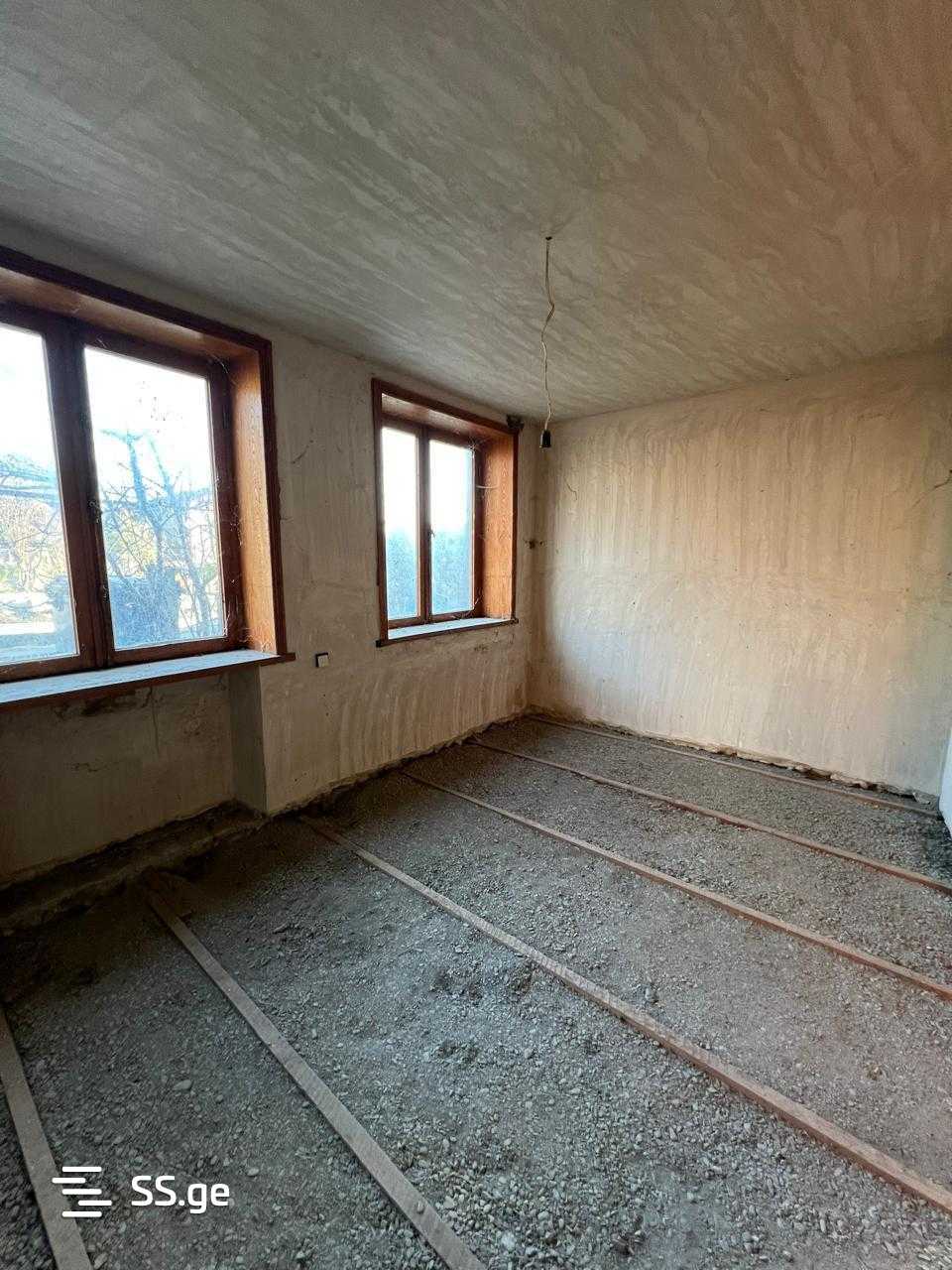 8 Room Summer Cottage For Sale view 6