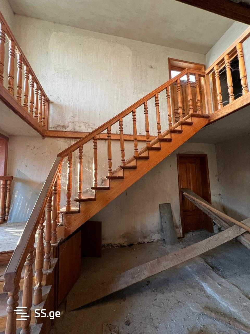 8 Room Summer Cottage For Sale view 4