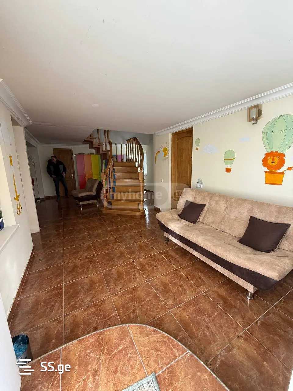 10 Room Private House For Rent. Isani, 6 of 12