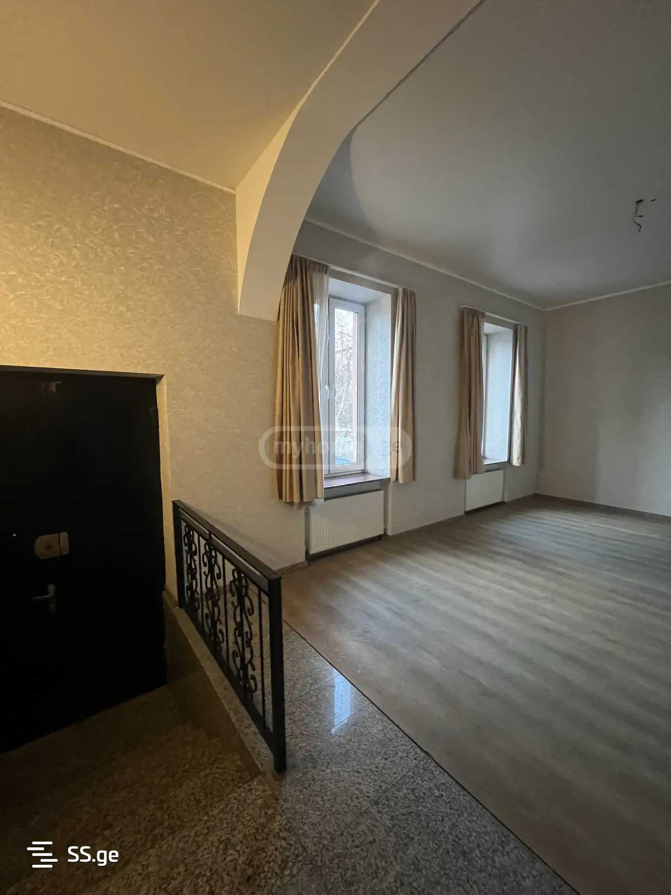 4 Room Private House For Rent. Chugureti view 9