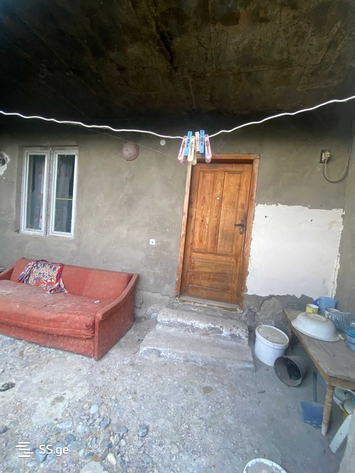 2 Room Private House For Sale view 3