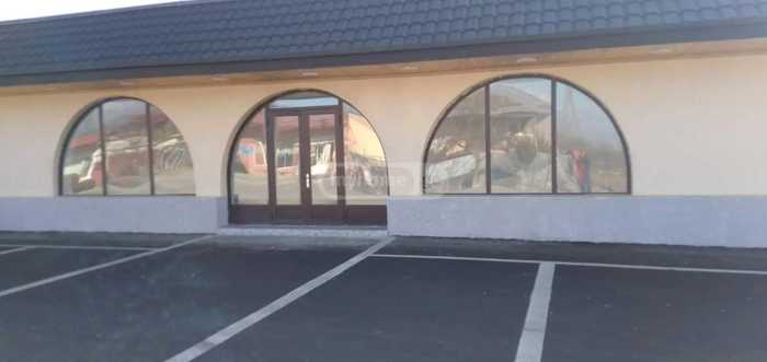 Commercial space For Sale. Vardisubani