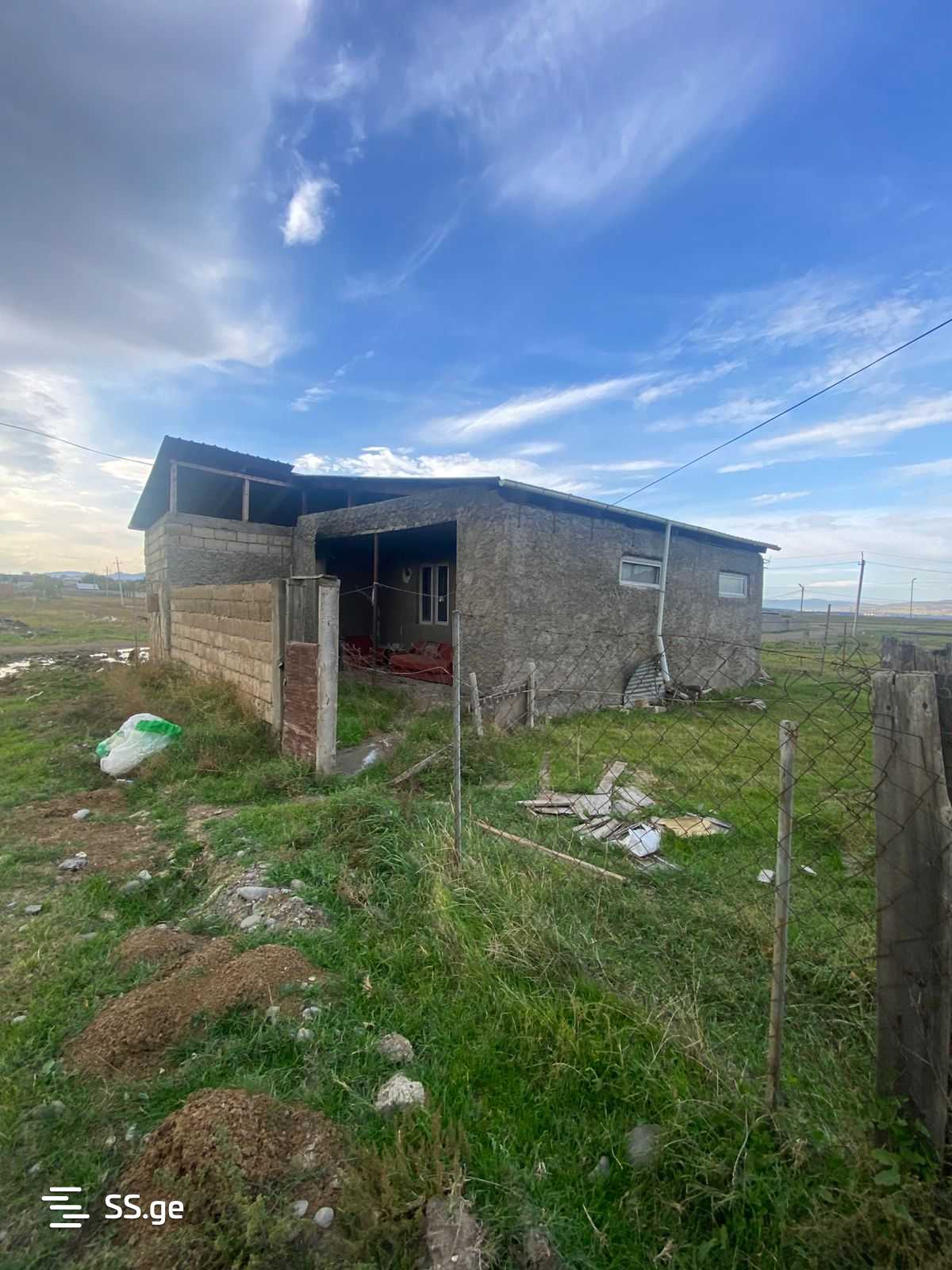 2 Room Private House For Sale view 8