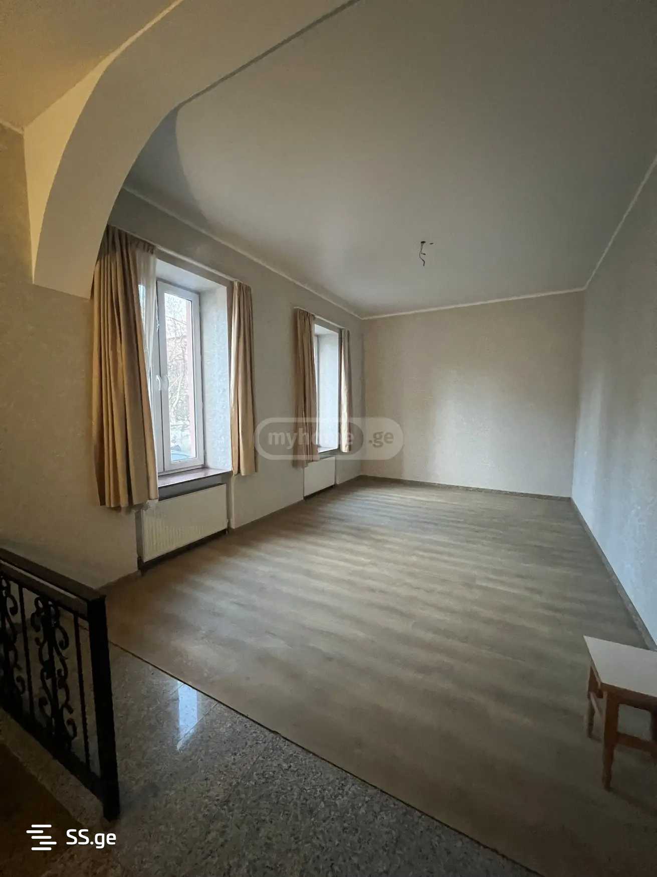 4 Room Private House For Rent. Chugureti view 10