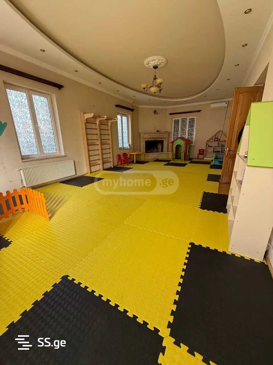 10 Room Private House For Rent. Isani, 11 of 12