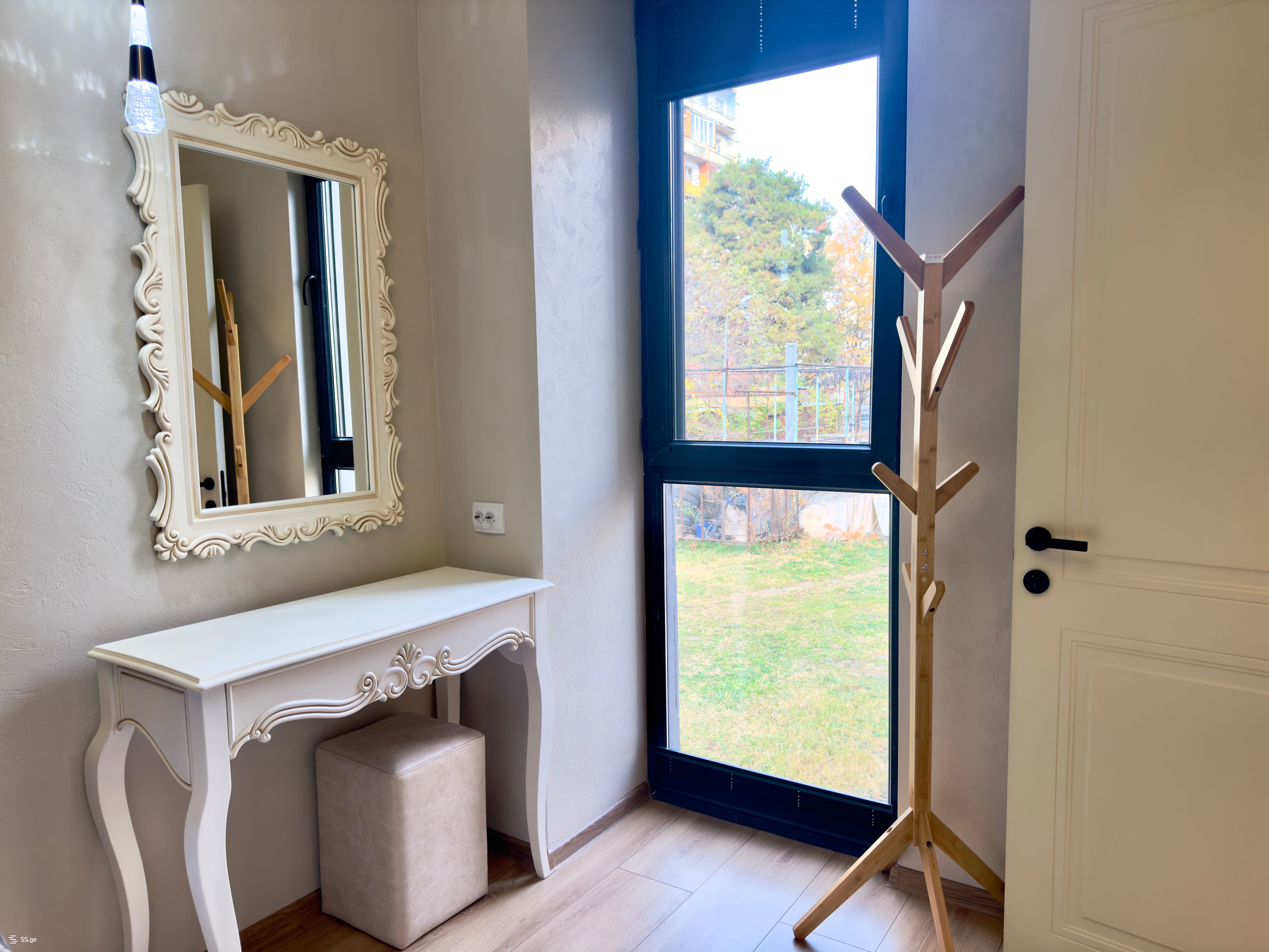 2 room Flat Daily rent. Isani - Mehr