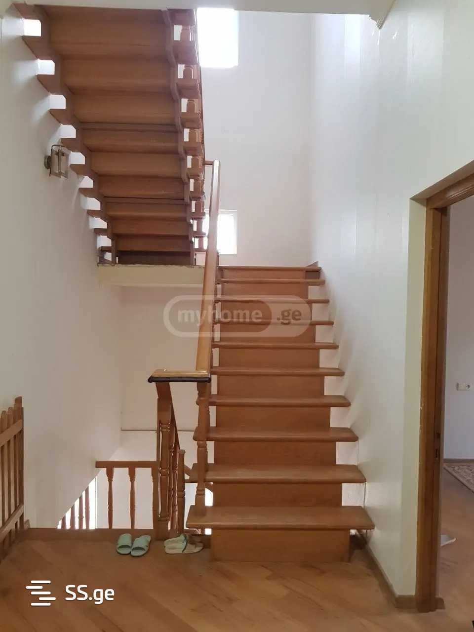 10 Room Private House For Rent. Isani, 12 of 12