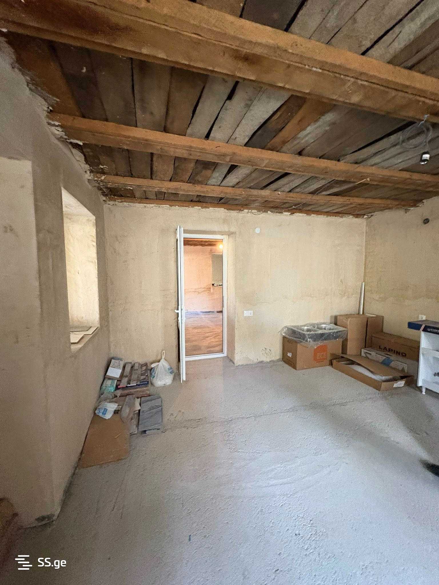 6 Room Private House For Sale view 5