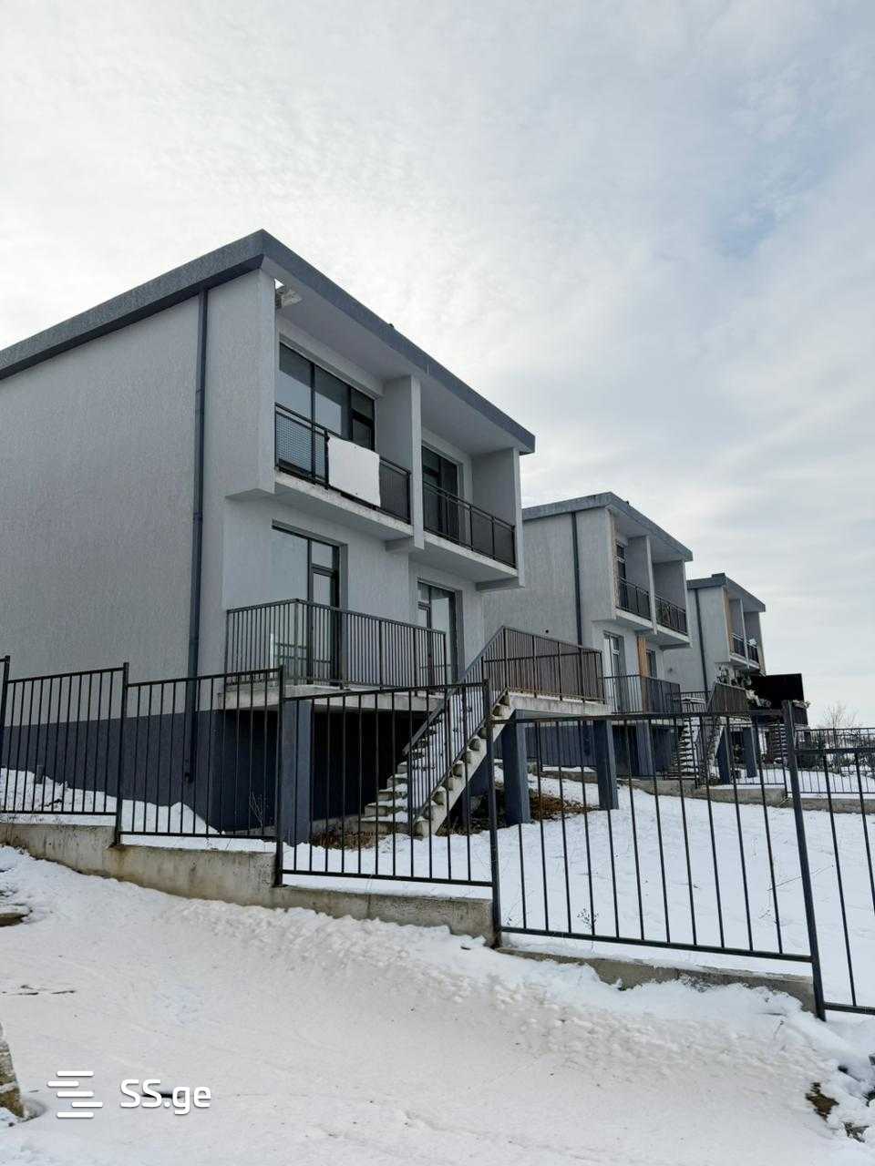 5 Room Summer Cottage For Sale view 6
