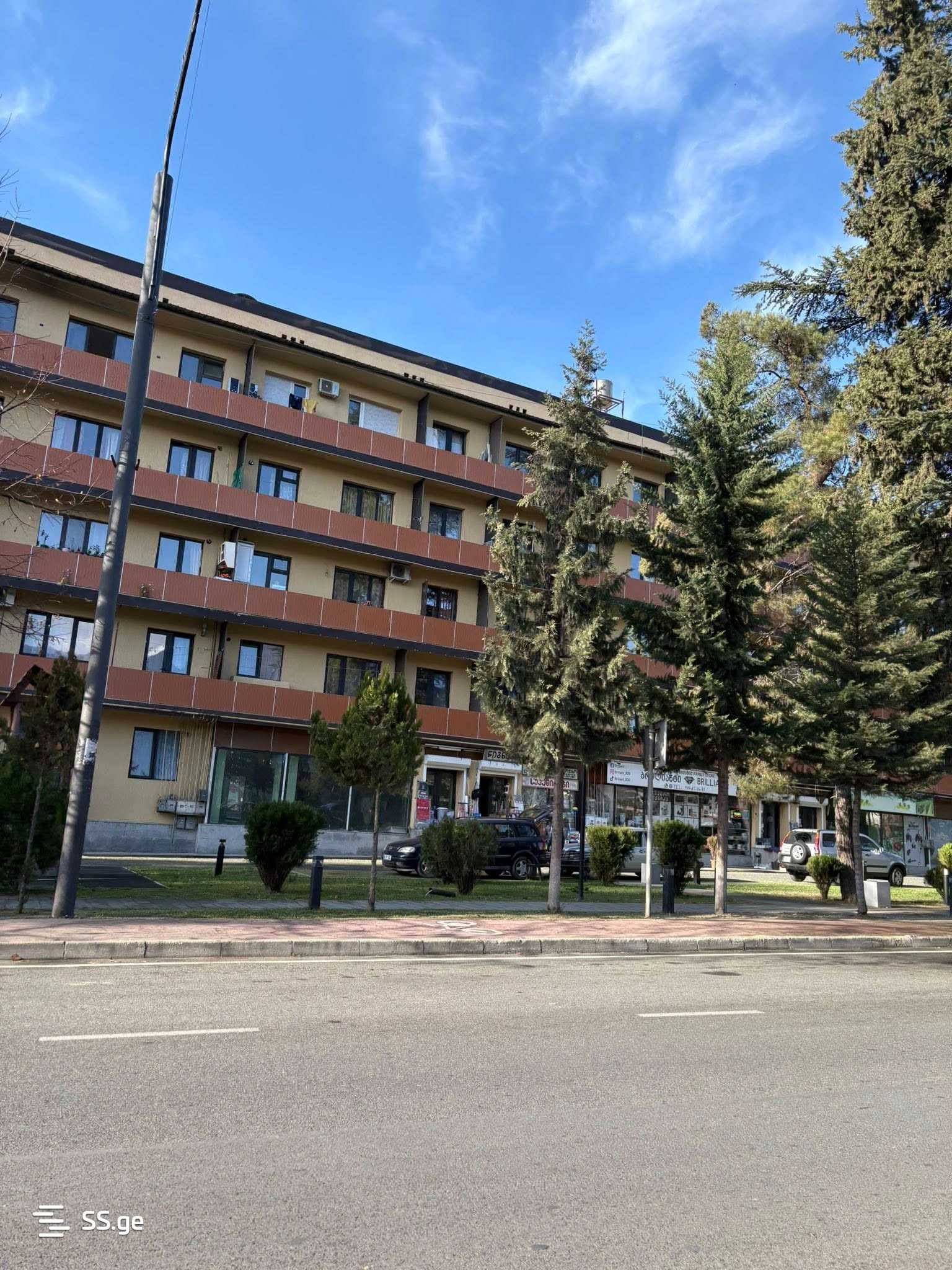 12 Room Hotel For Sale view 10