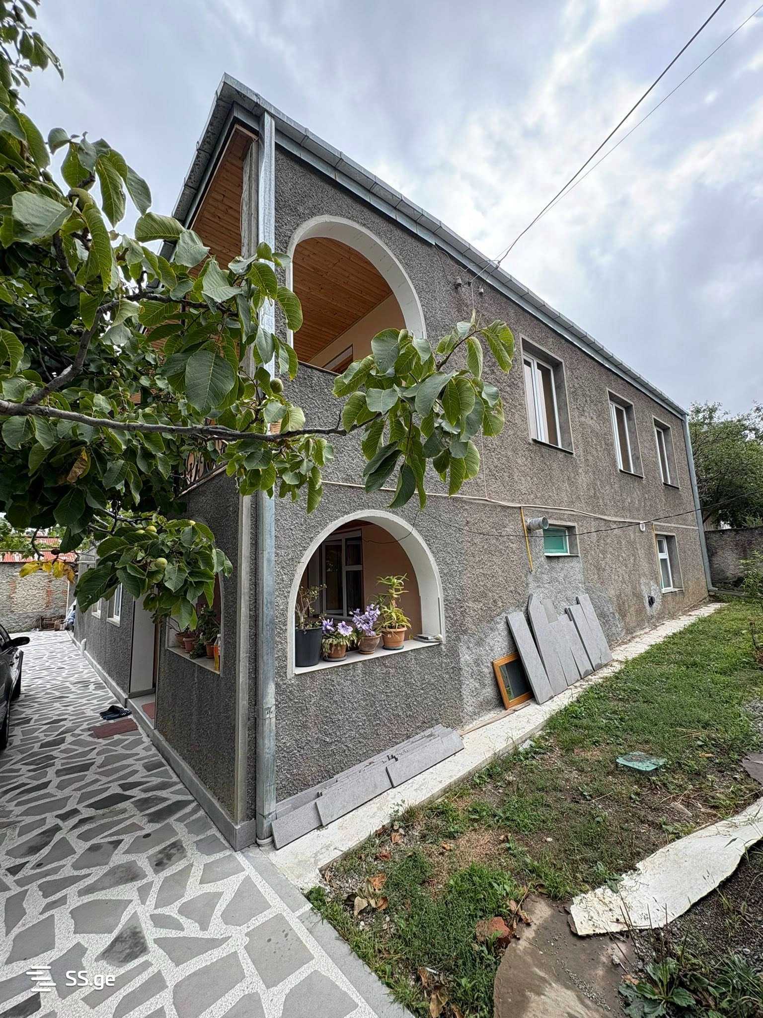 6 Room Private House For Sale, 1 of 4