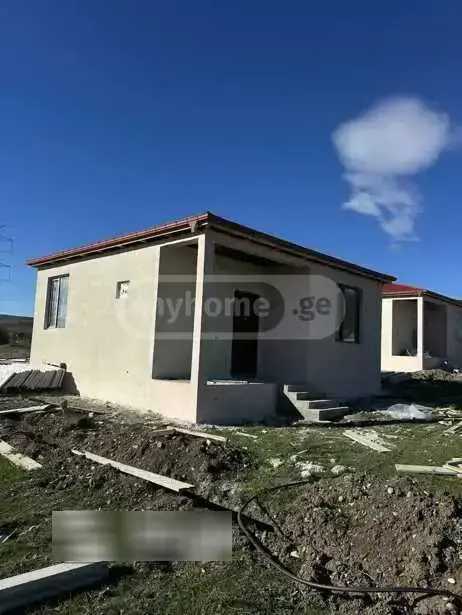 2 room Private House For Sale. Ereda