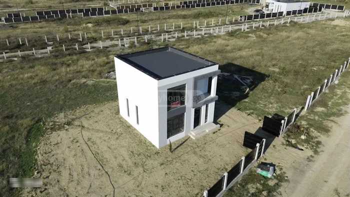 4 room Private House For Sale. Saguramo