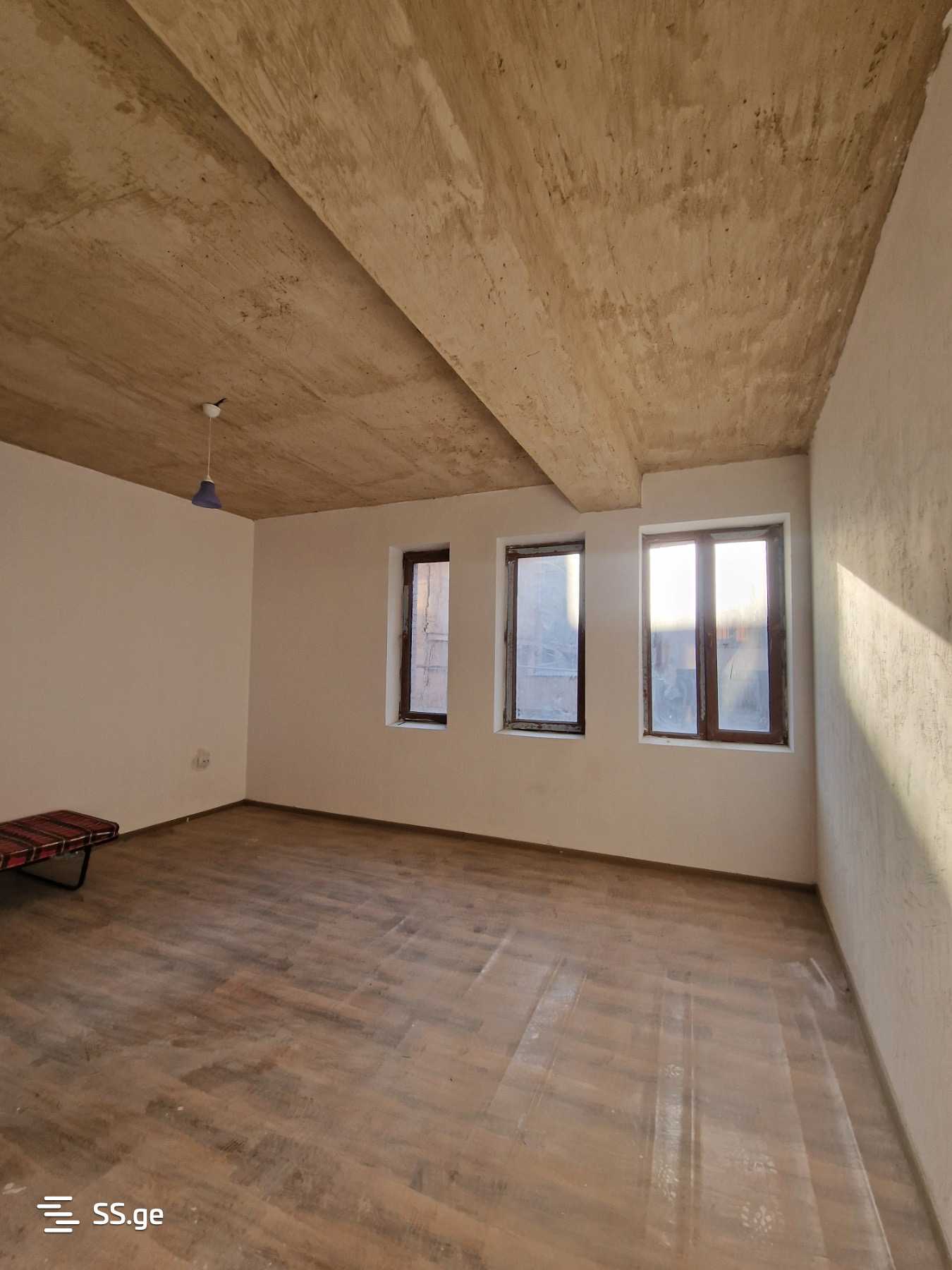 8 Room Hotel For Sale view 3