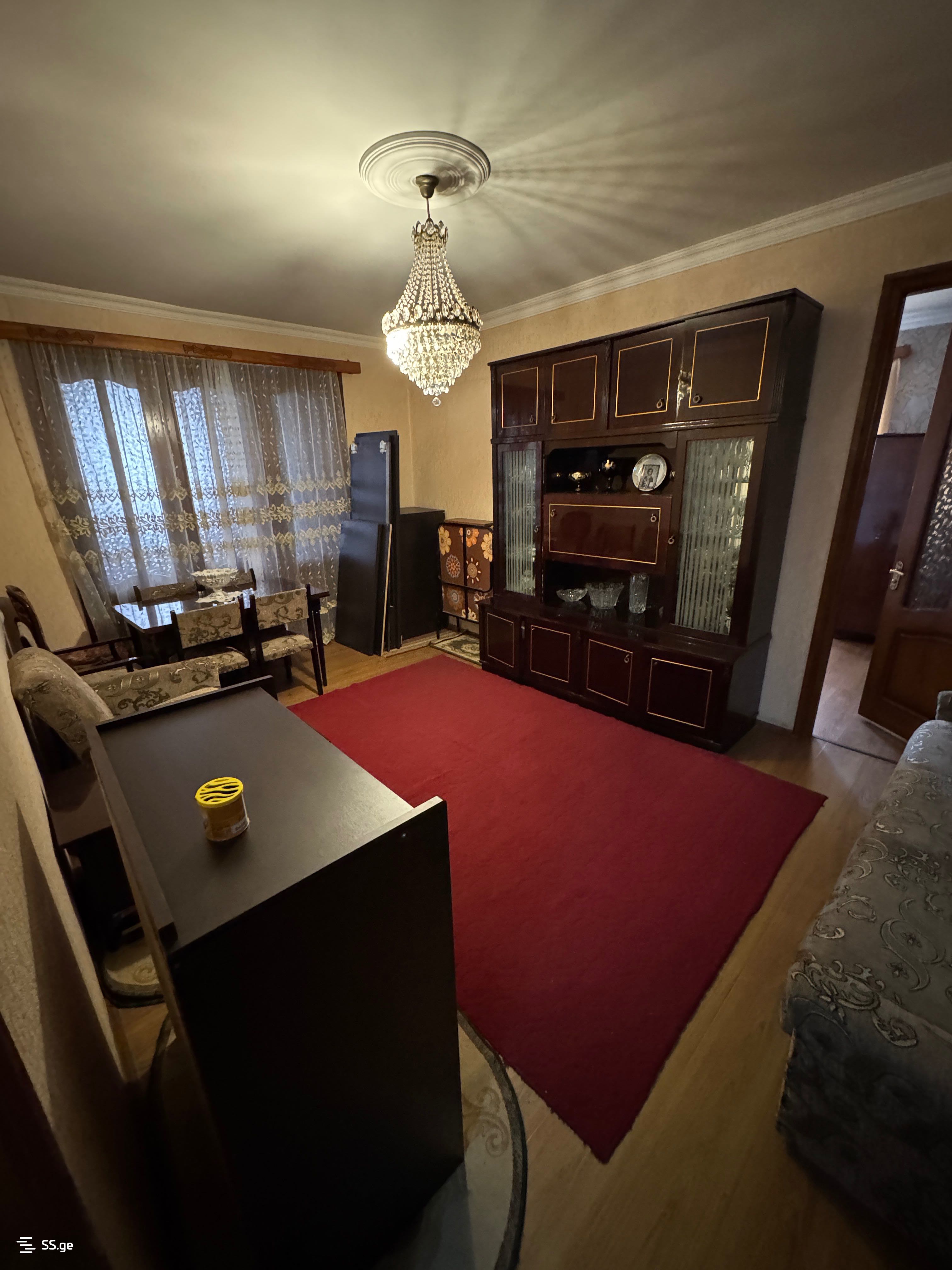 3 Room Flat For Sale view 1