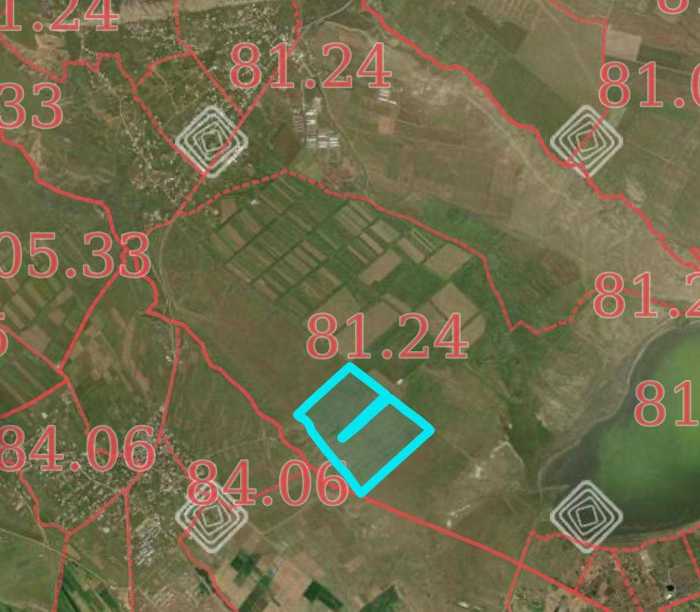 Land For Sale. Kumisi