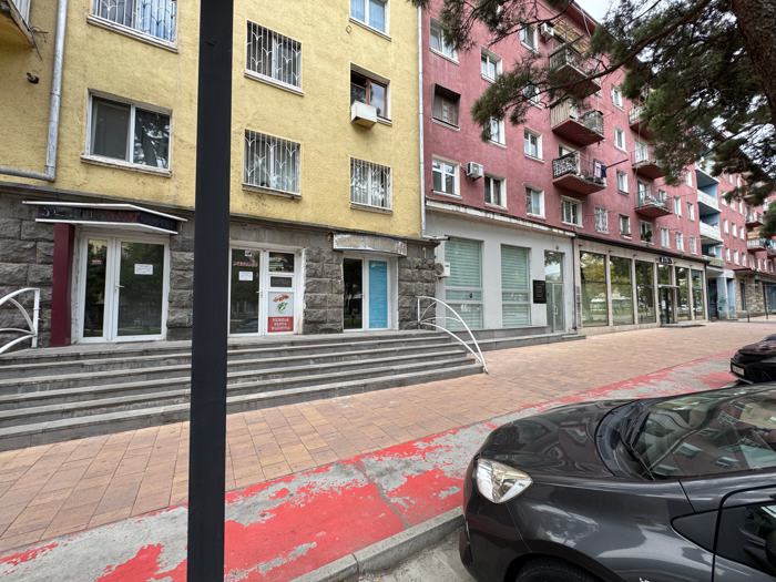 Commercial space For Sale. Rustavi