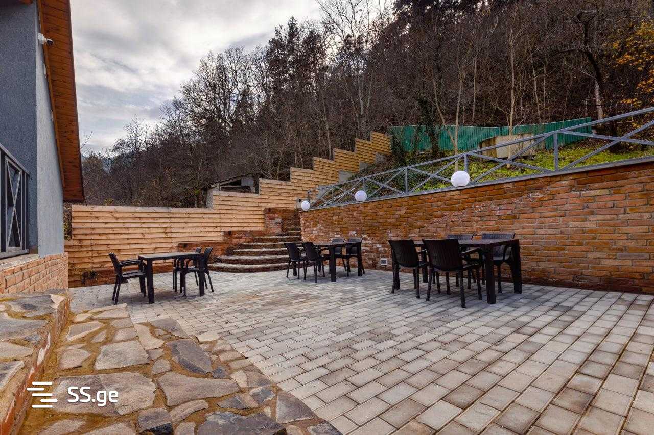 11 Room Hotel For Sale view 13