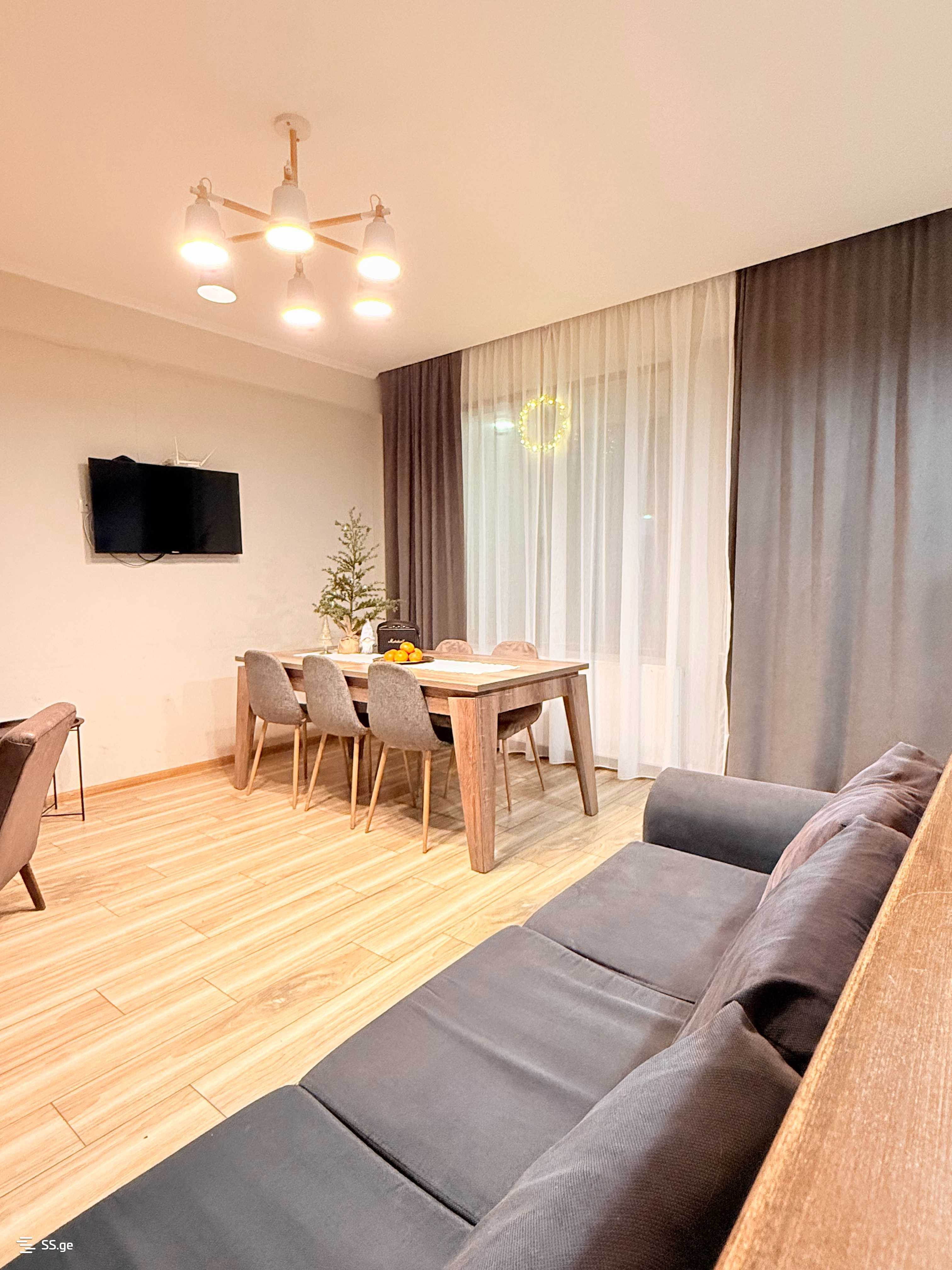 5 Room Private House Daily Rent. Bakuriani, 1 of 4