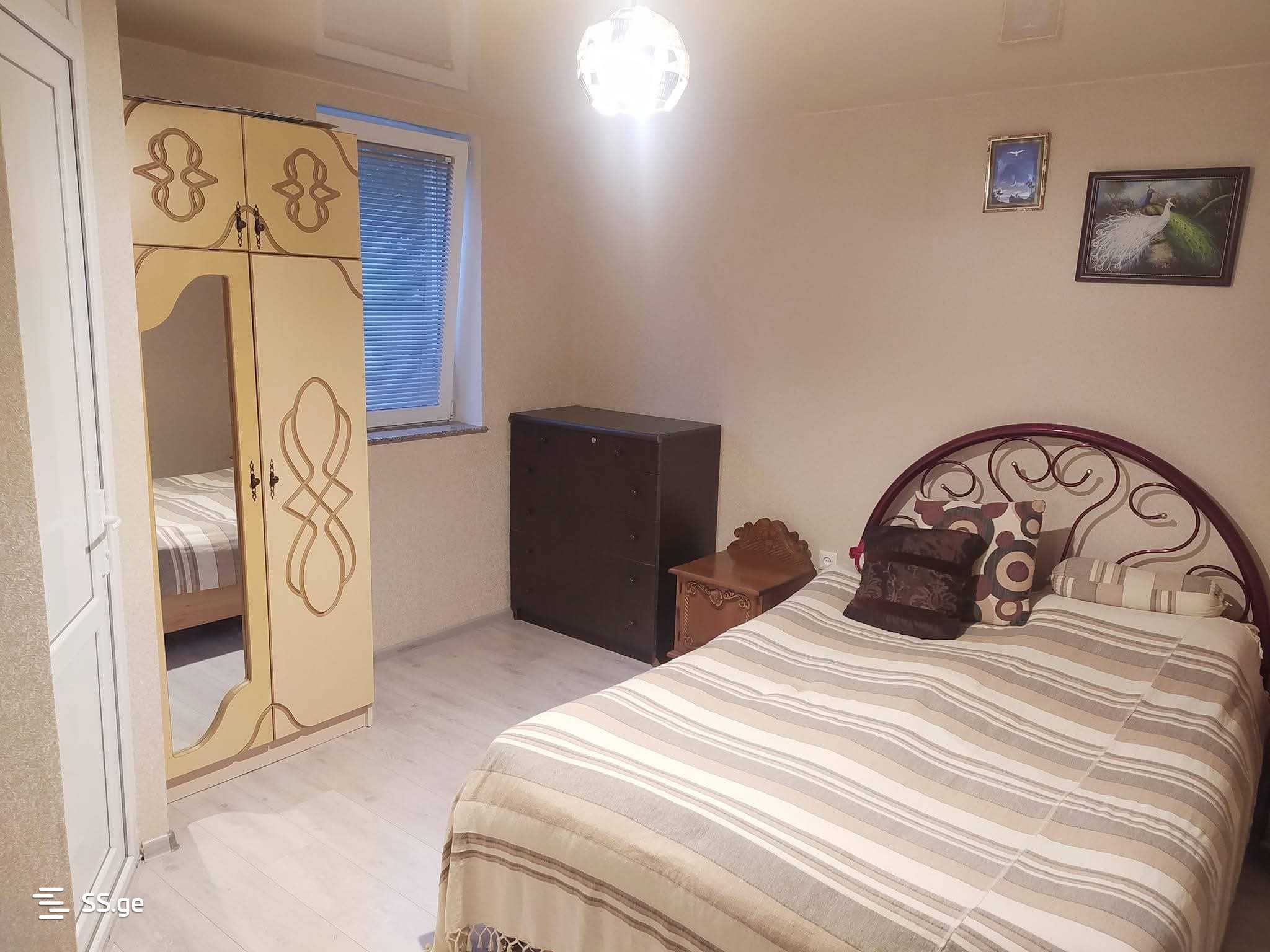 6 Room Private House For Sale view 14