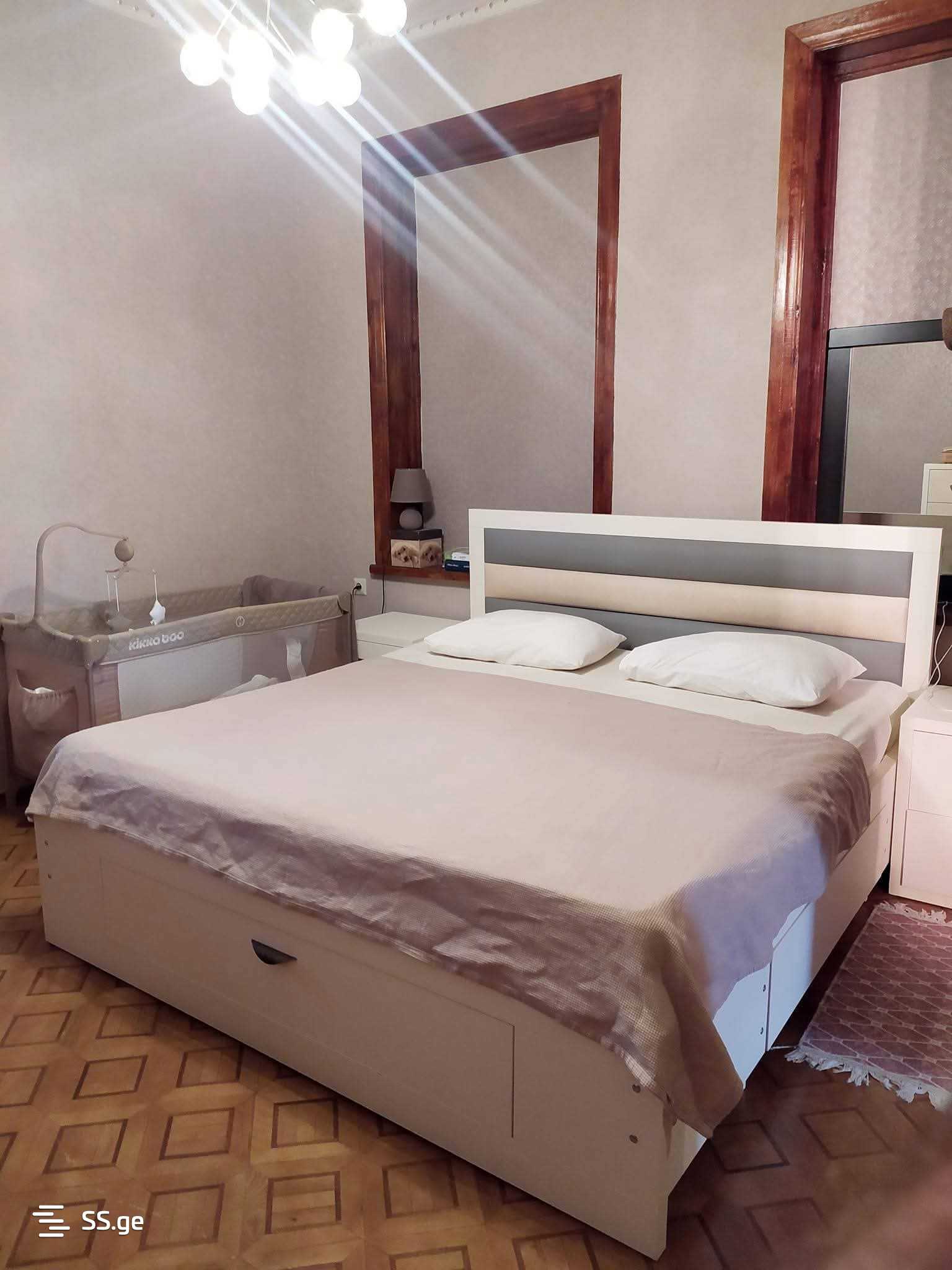 6 Room Private House For Sale view 4