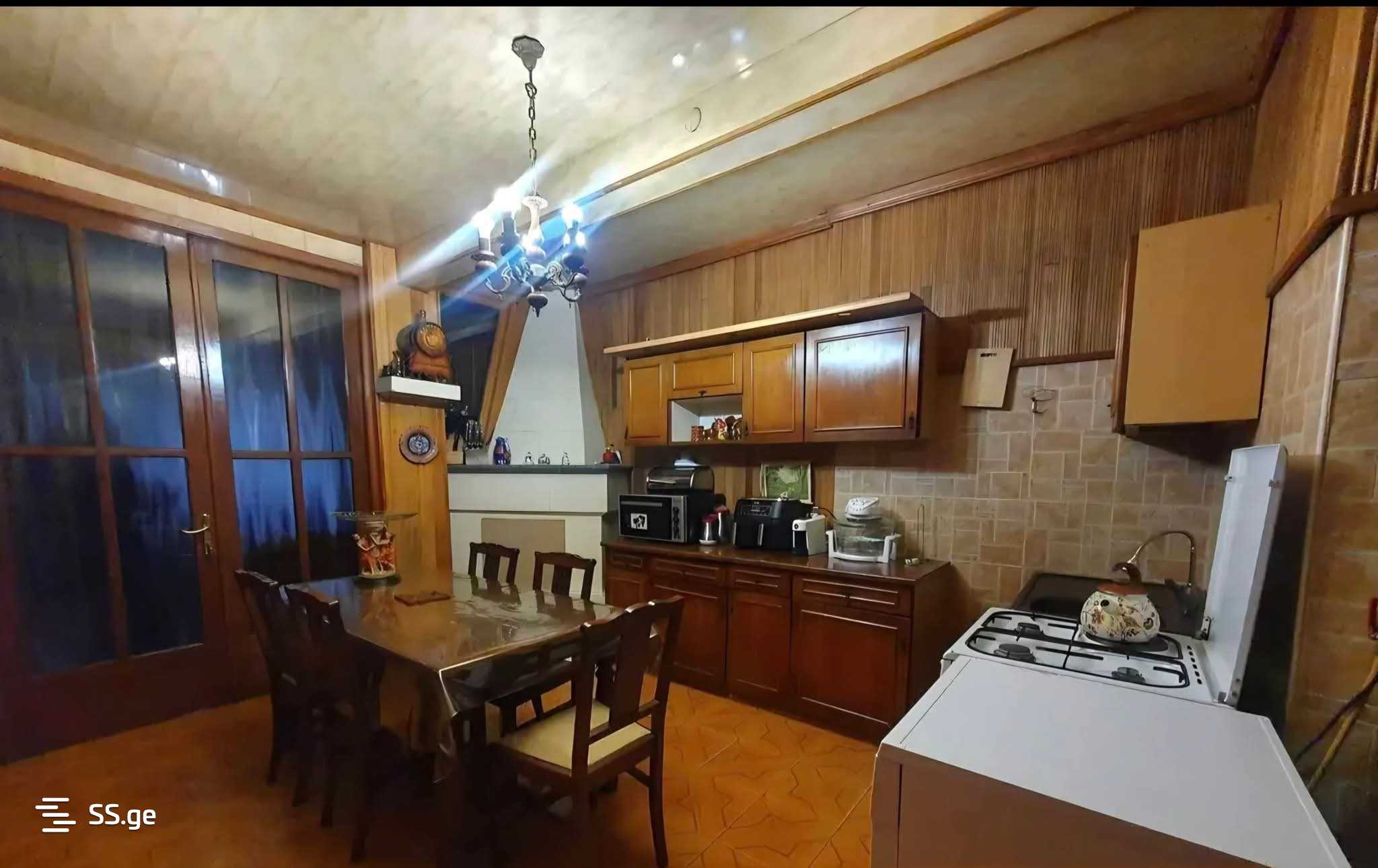 6 Room Private House For Sale view 8