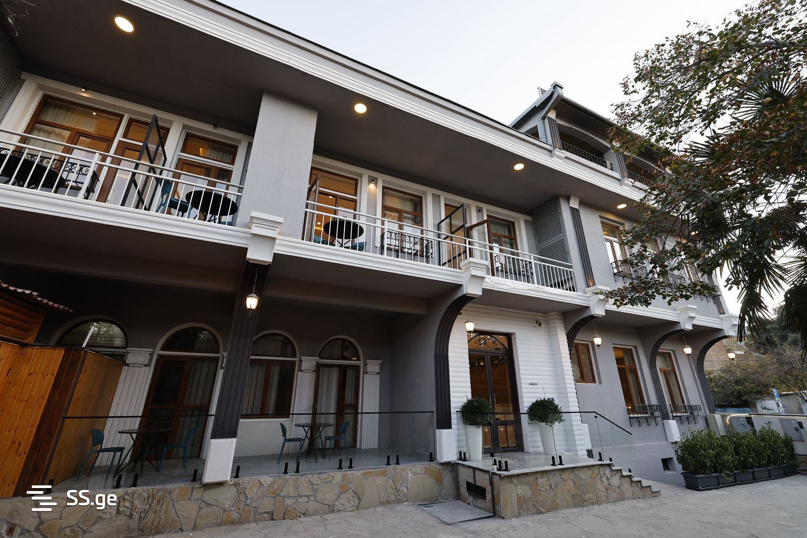 20 Room Hotel For Sale, 3 of 4