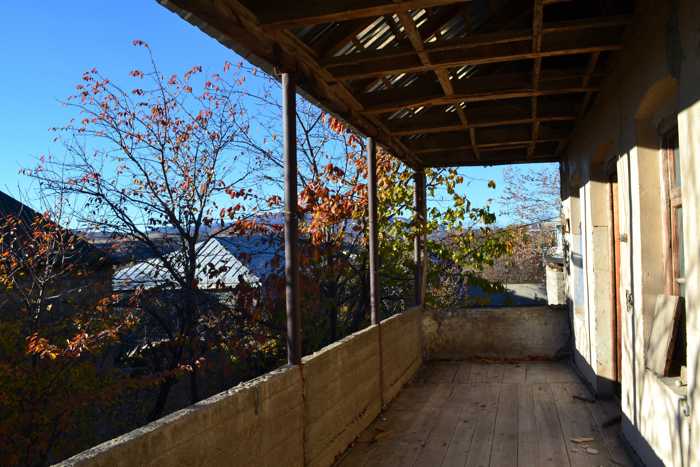 4 room Private House For Sale. Khashmi