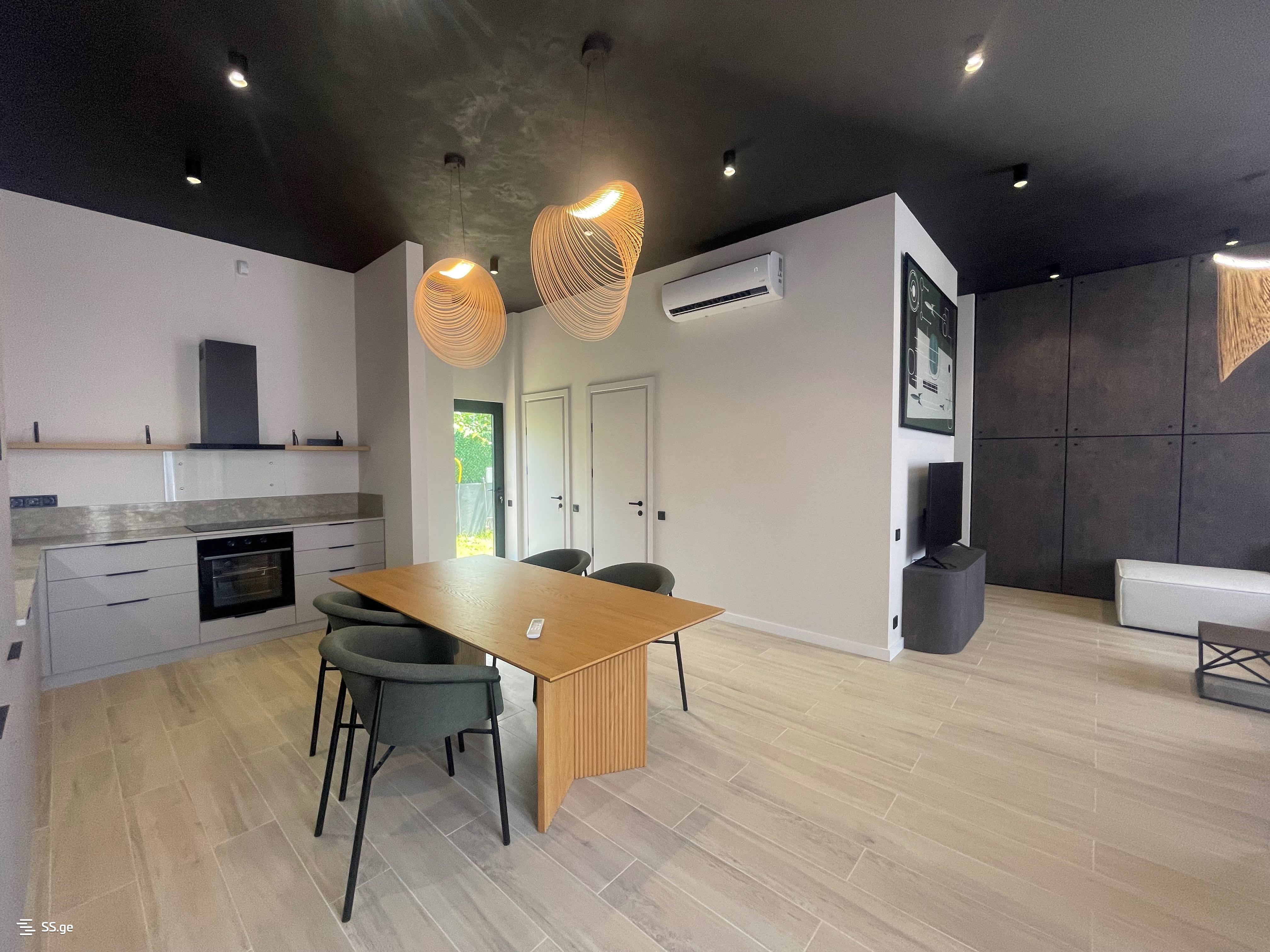 4 Room Private House For Sale view 13