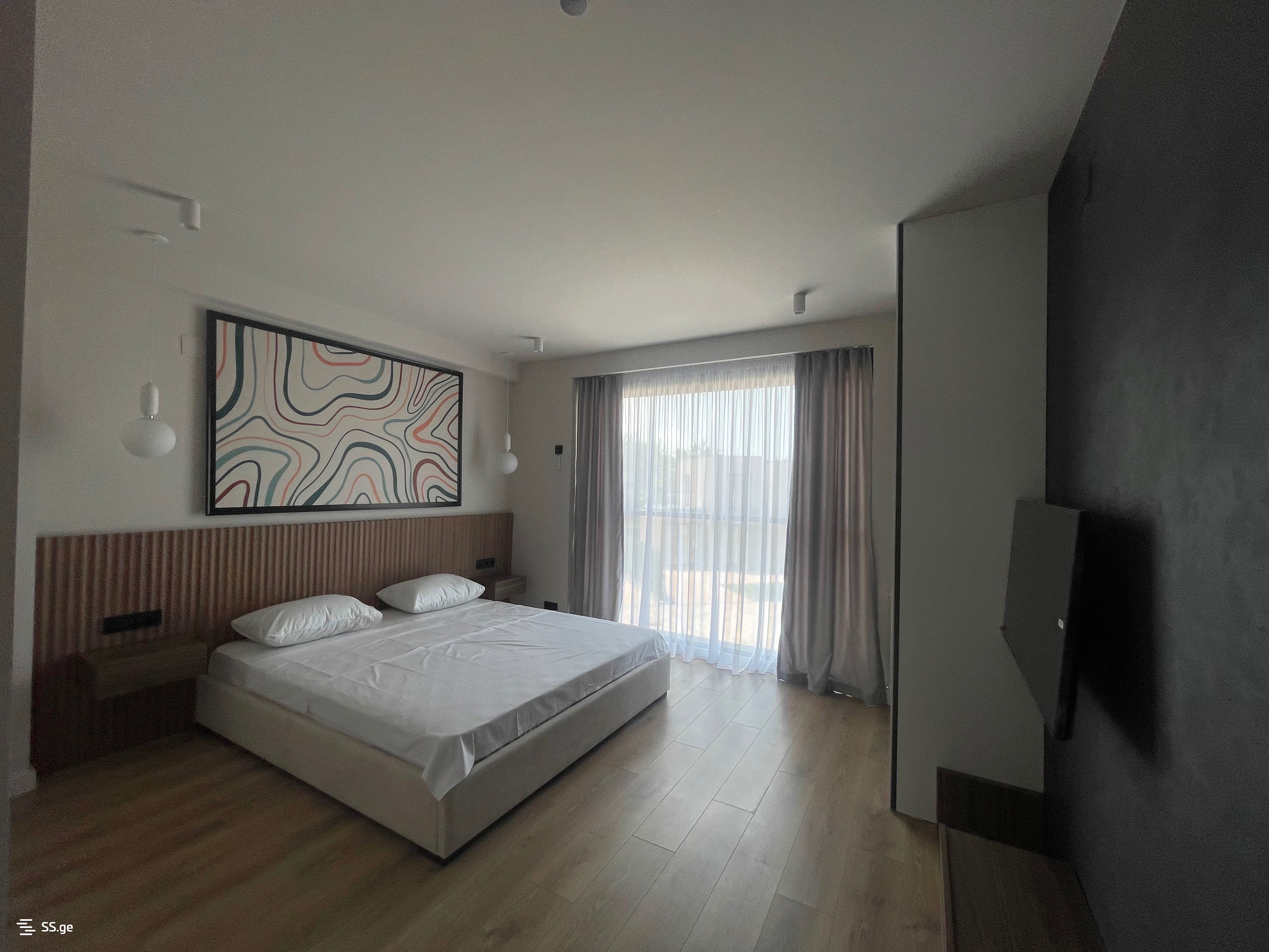 4 Room Private House For Sale view 6