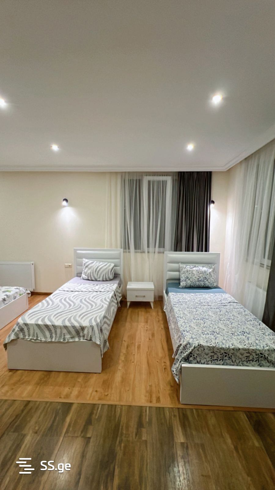 13 Room Private House For Rent. Makhindjauri view 7