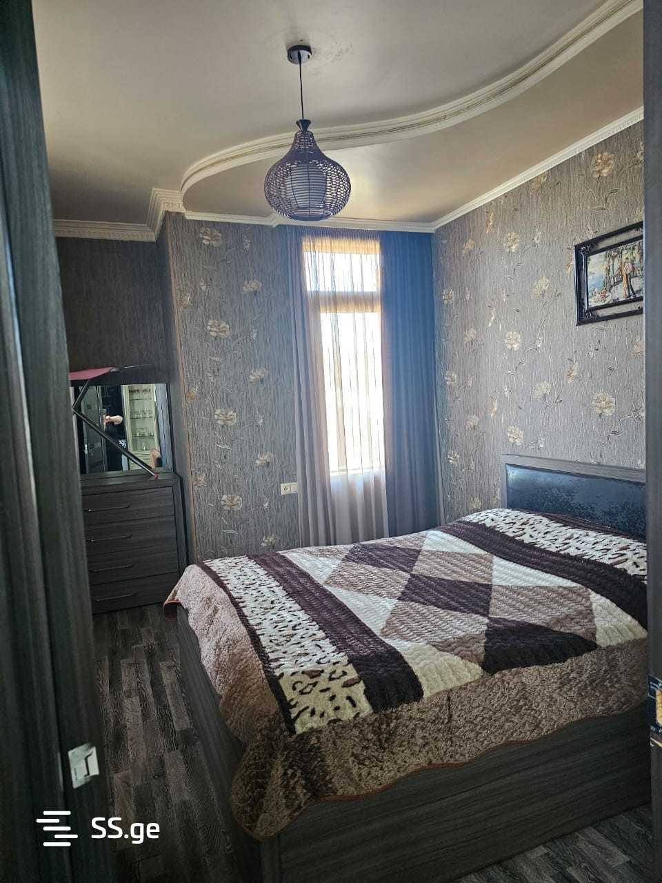 Продажа 4-комната Квартира view 6