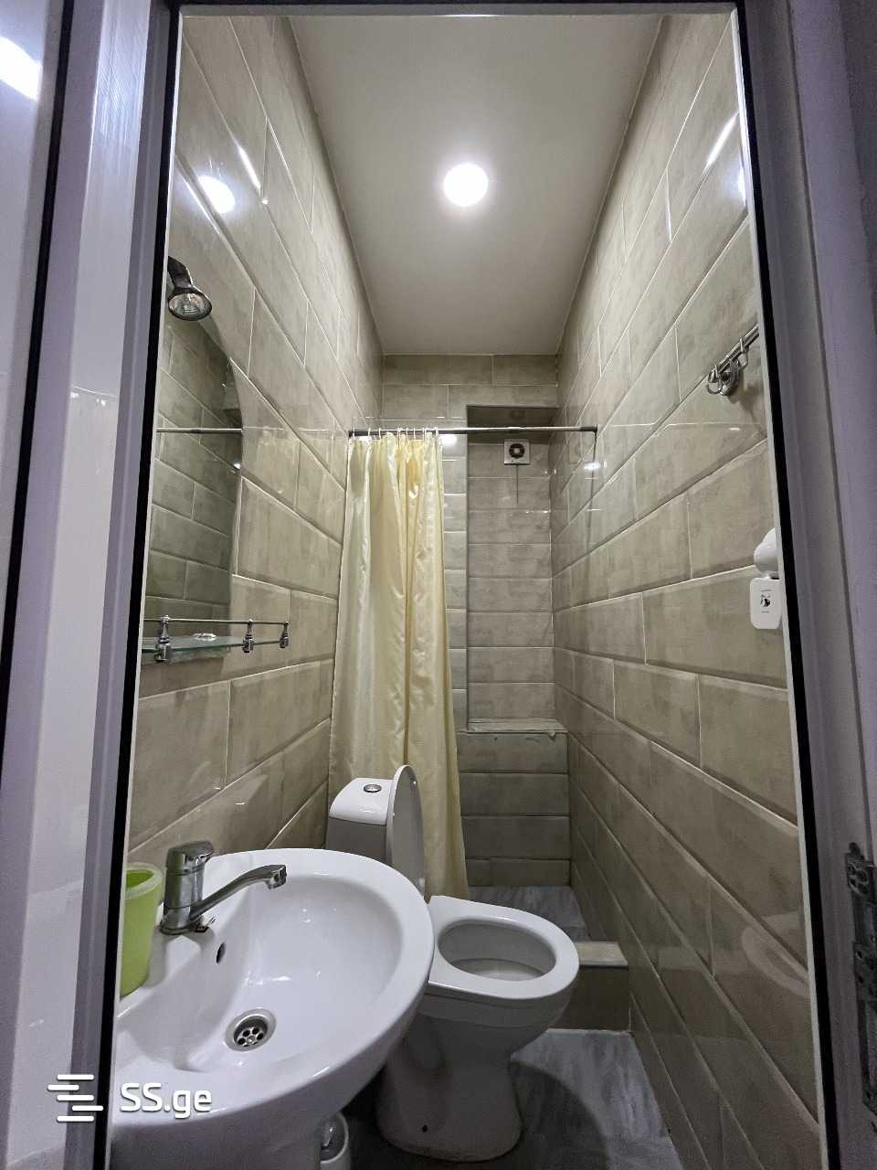 10 Room Private House For Sale view 9